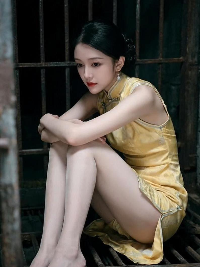 AI囚笼旗袍写真
