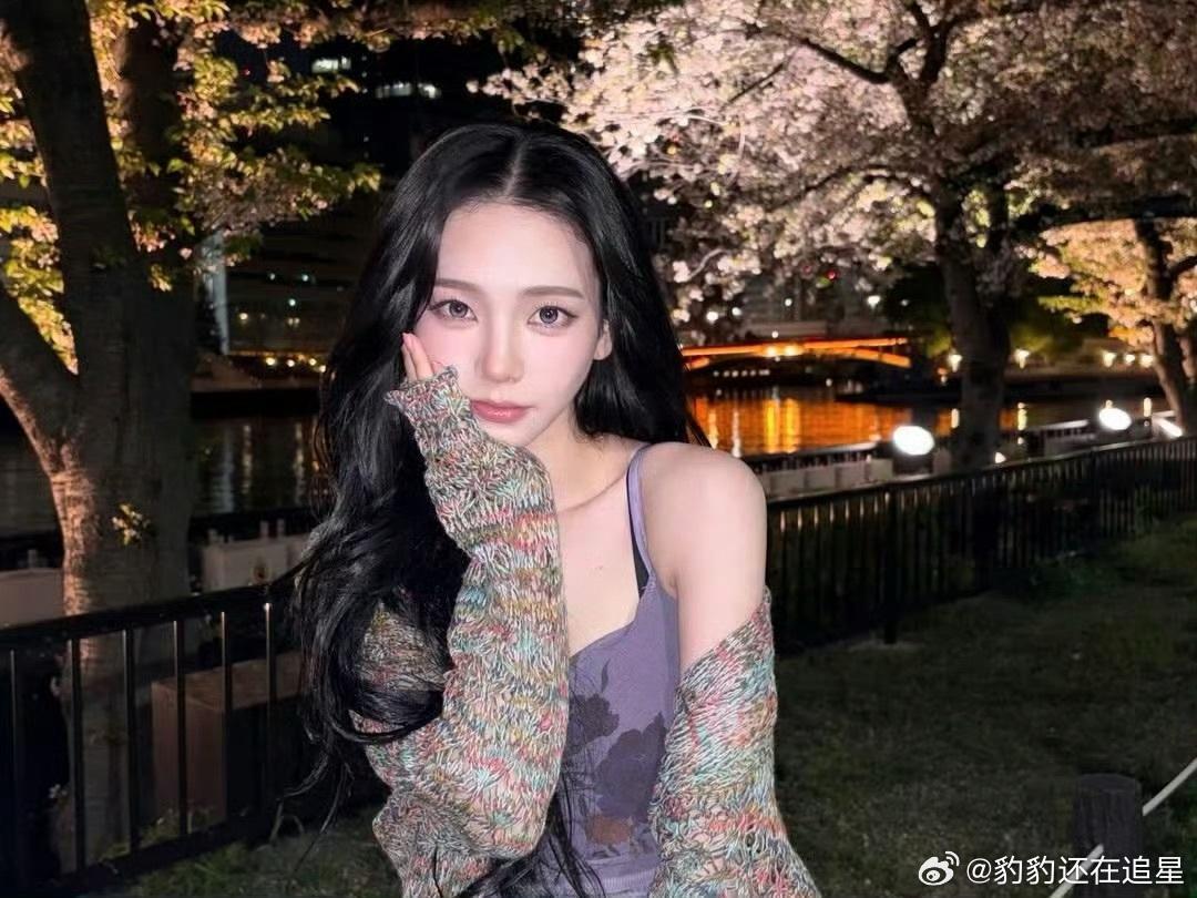 柳智敏穿的长裙只要92元 这张脸穿什么都会很好看