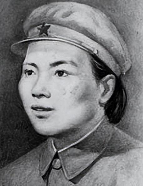 1939年，24岁的姑娘为掩护部队撤退，带领全班女战士阻击日军，后来在战友们都牺