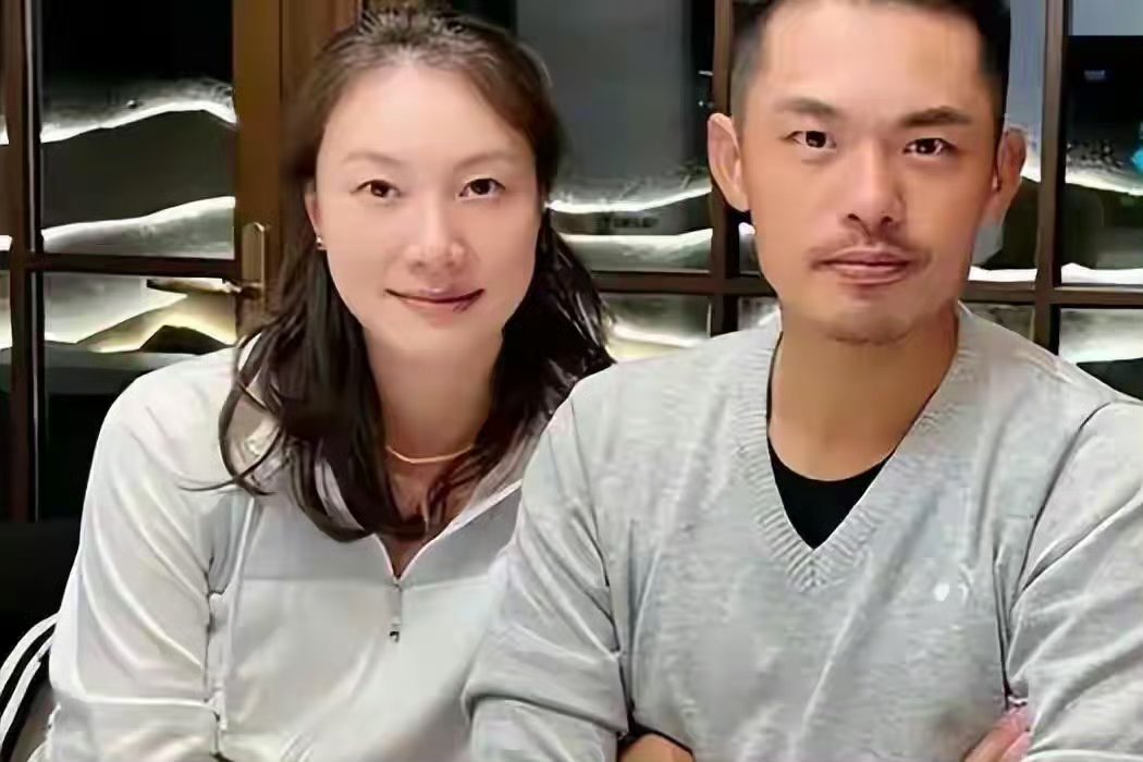 出轨9年后，再看林丹谢杏芳的婚姻，才明白当初的原谅全是算计 