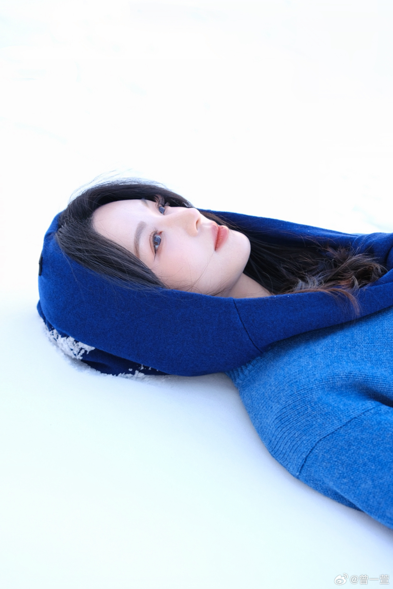 今日贩卖蓝色曾一萱