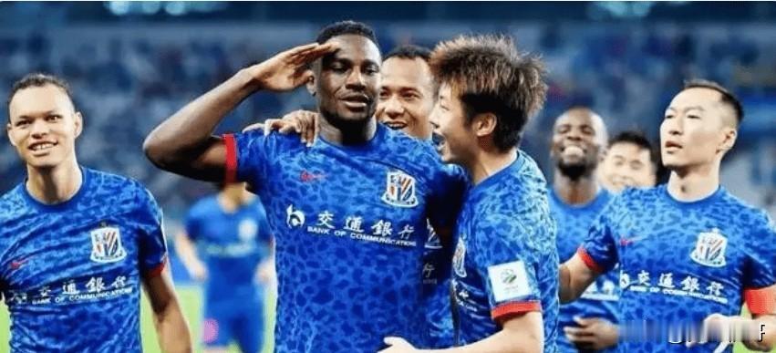 2024年10月29日，中超联赛第28轮前夕，空气中弥漫着紧张的气息。上海申花离