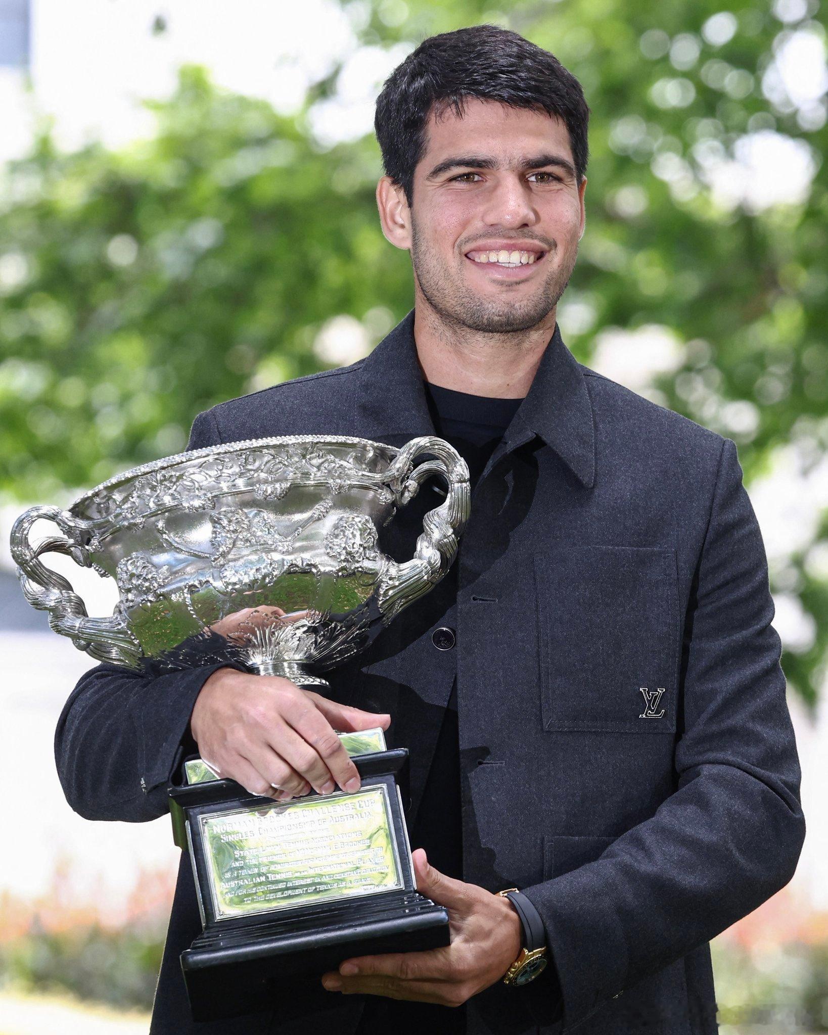 Carlos Alcaraz和Elena Rybakina。2026年澳大利亚公