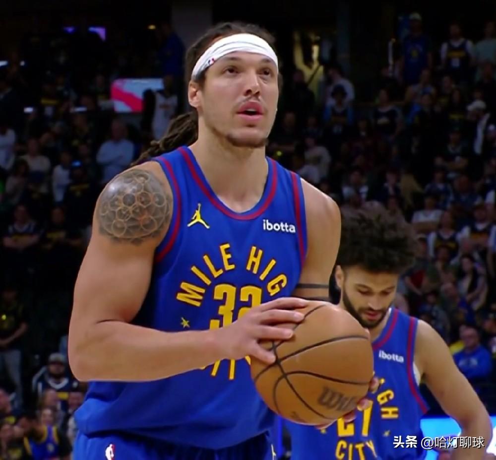 121-115逆转猛龙！！！掘金三巨头今天的带队表现！！！
穆雷：18中10，三