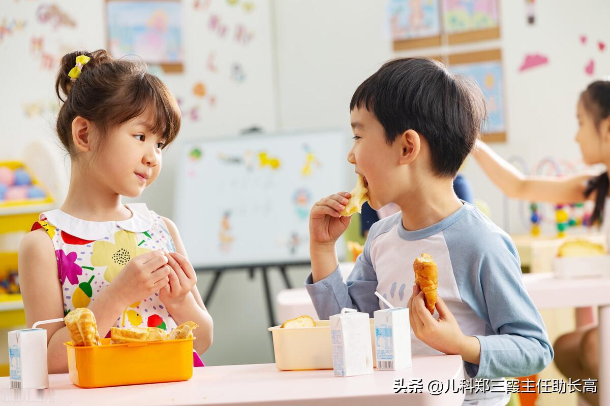 【建议家长收藏】想让孩子多长10公分，早餐这么吃就对了！
 
早餐对孩子长个有明