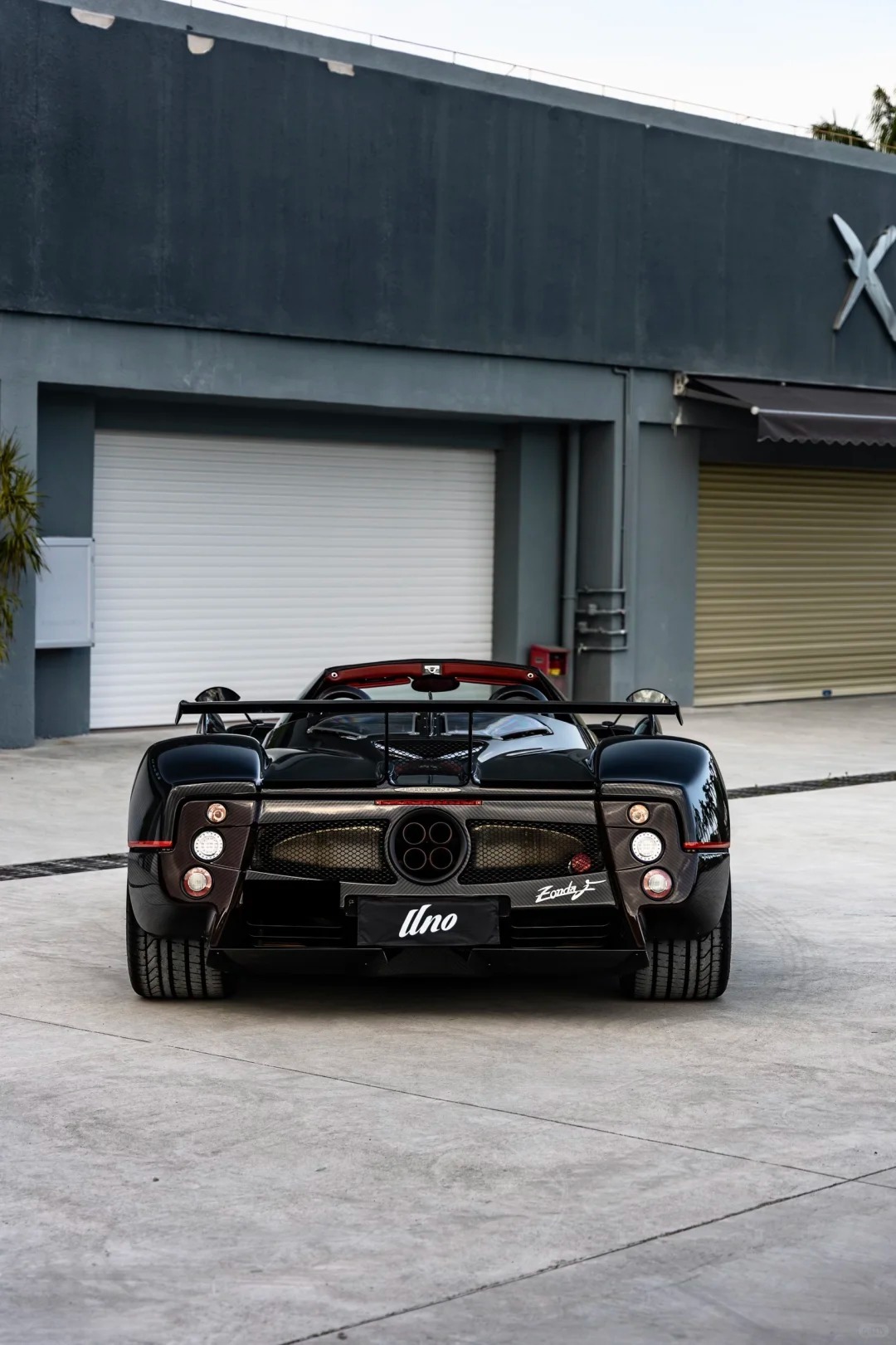 Pagani Zonda F Roadster，很碳，很行绝美车片
