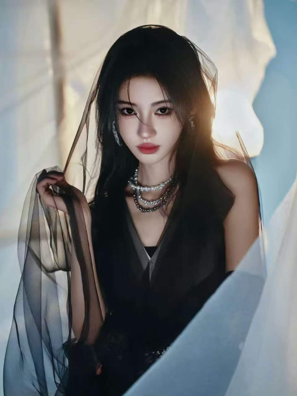 鞠婧祎露芜衣黑纱神女 哇塞哇塞 