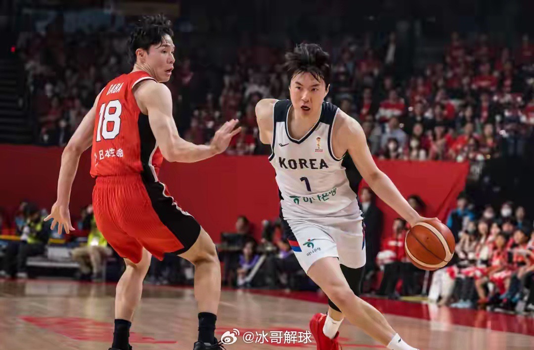 3月1日男篮世预赛，日本男篮主场78-72击败韩国男篮。比赛全程胶着，三节过后韩