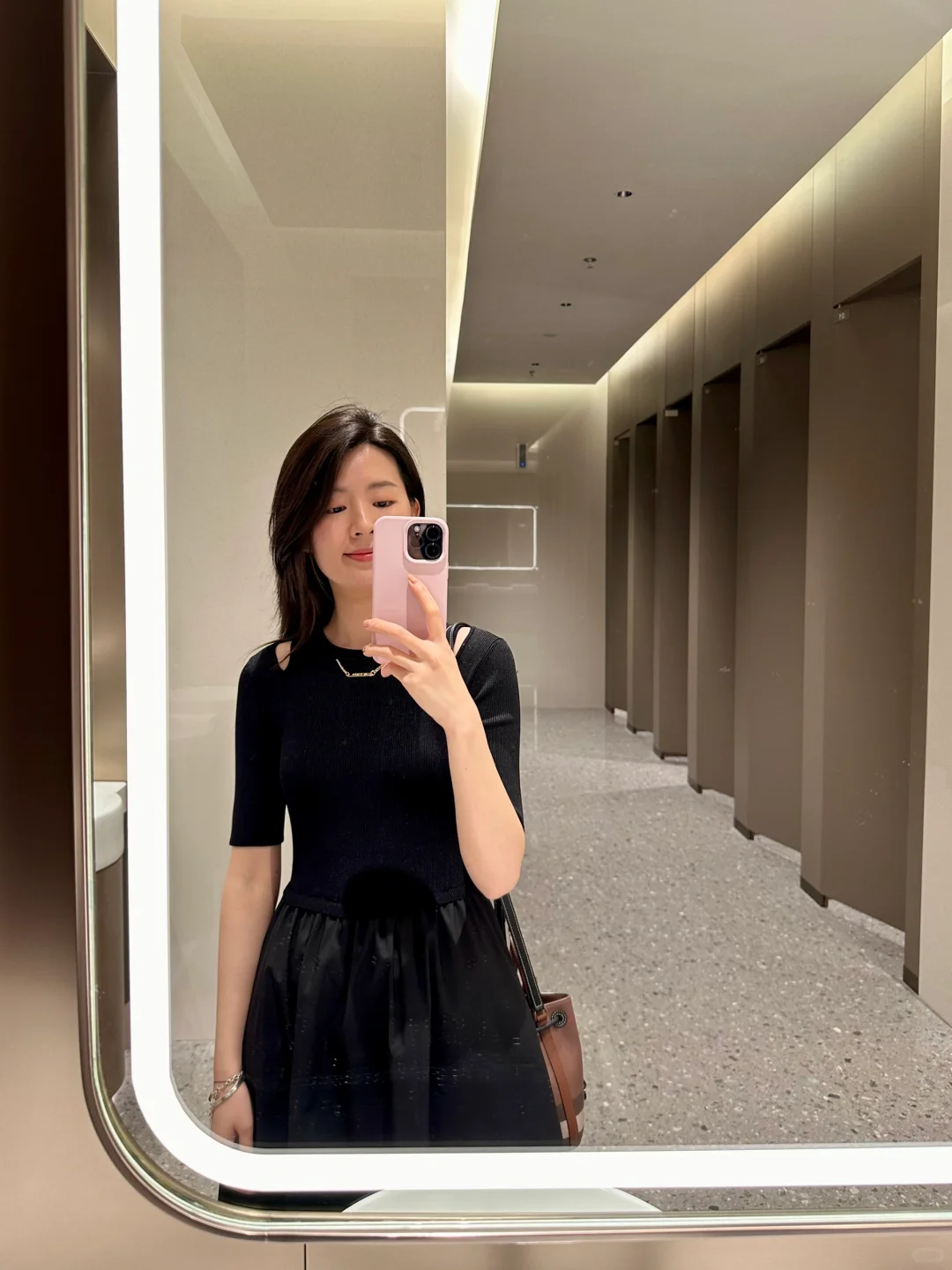 好显身材的连衣裙～