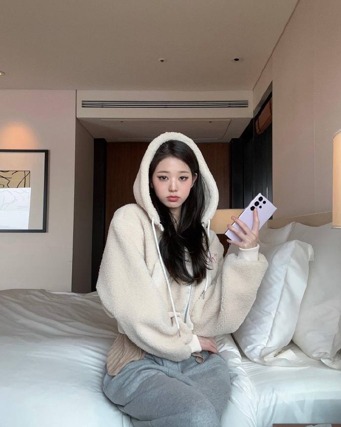 张元英采访安妮海瑟薇 【张元英】攻属性初彰显时 