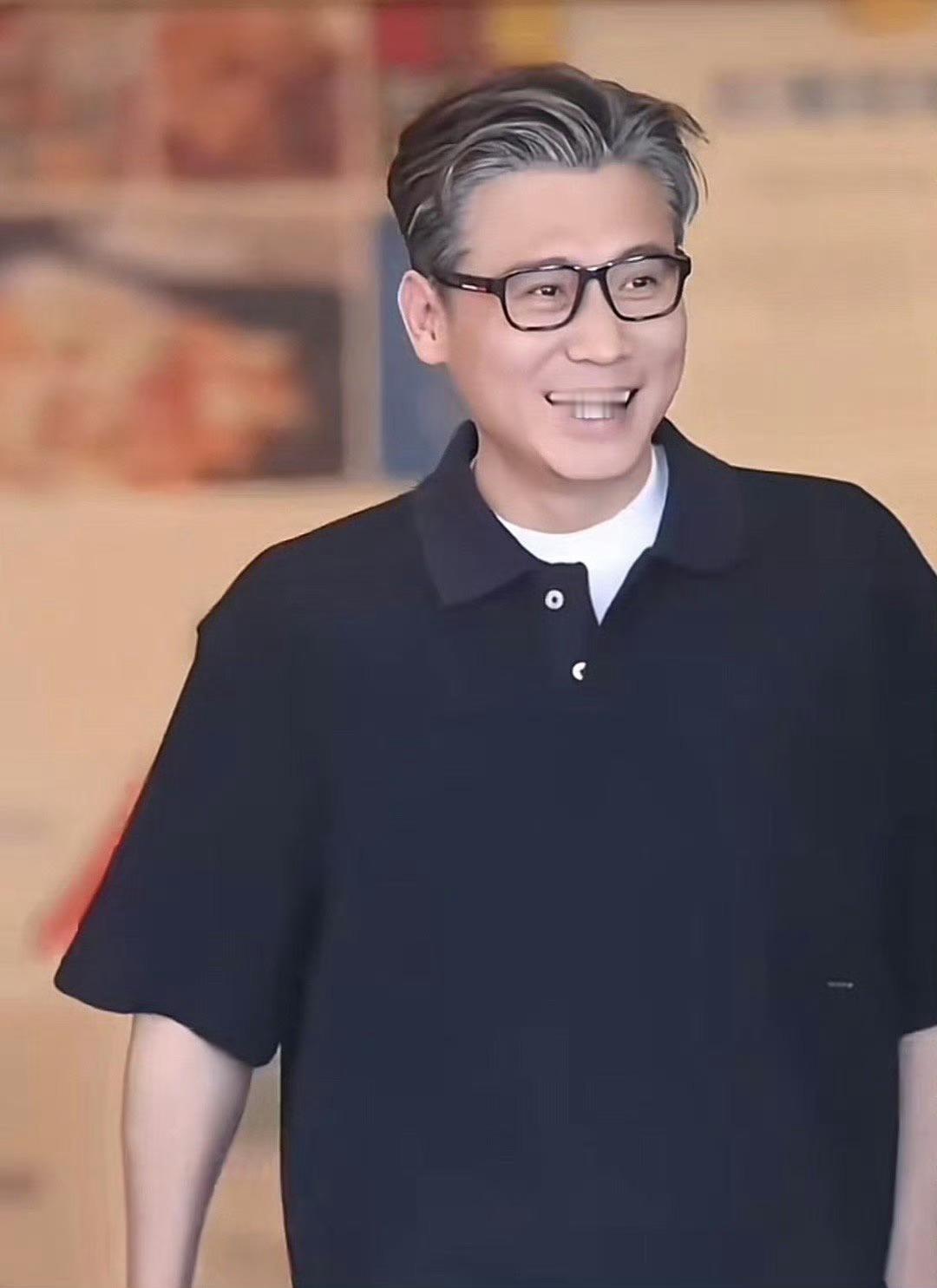李乃文老来得粉啊！该说不说他真的很有意思哈哈哈 ​​​
