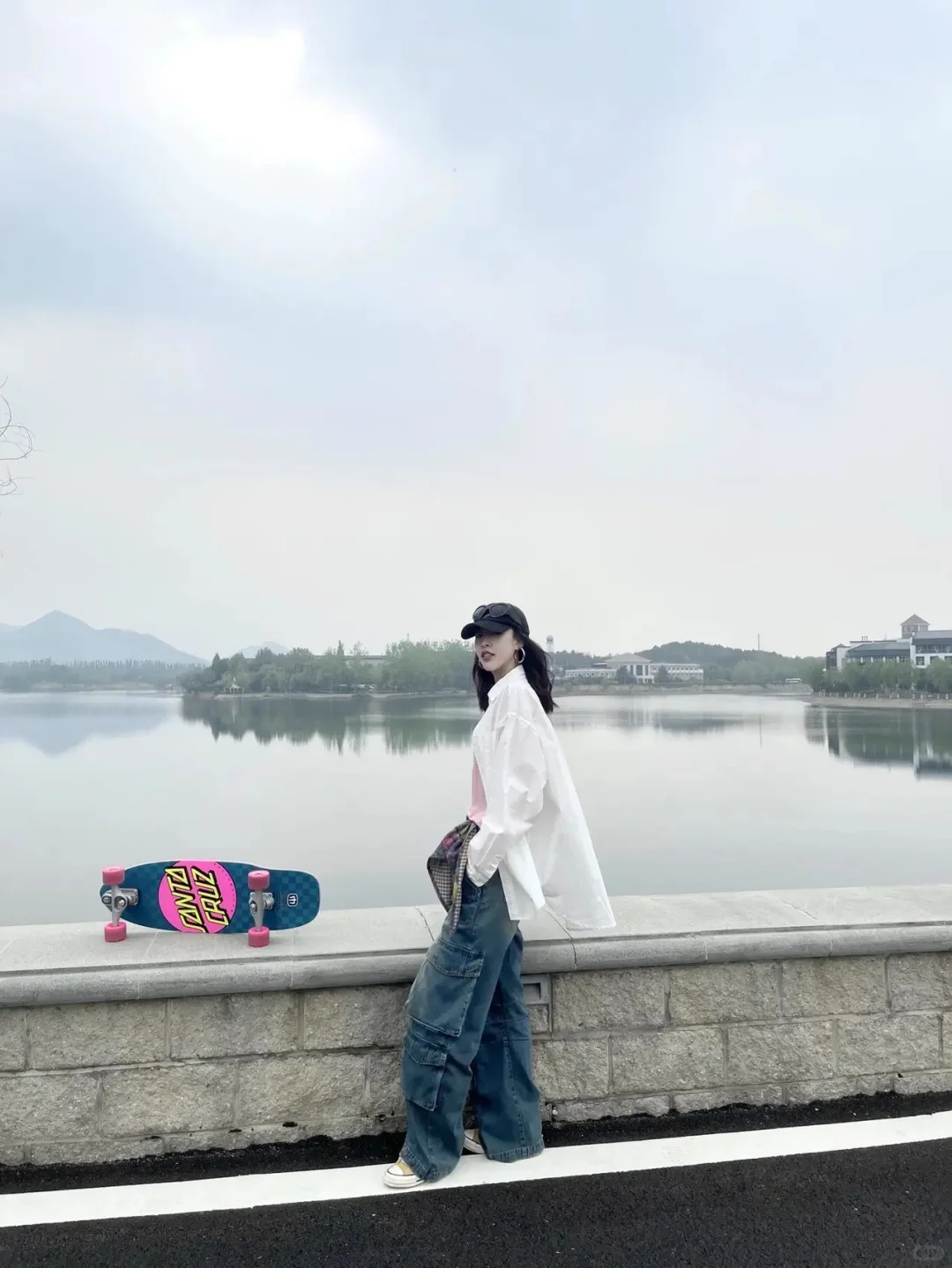 “得体”就是最好的整容。所谓的得体并不是高贵逼人，而是言行举止间透露出...