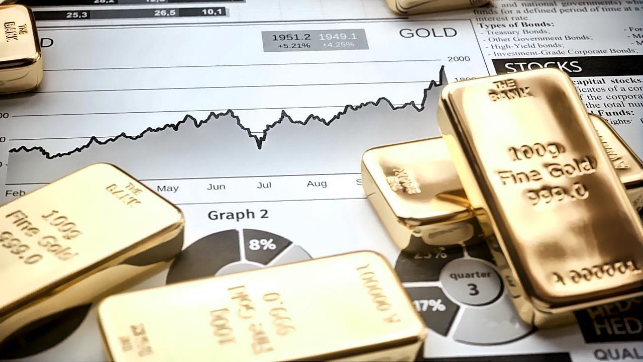 💥疯了！纽约期金破4000美元，7个月涨50%！央行都在抢，普通人能跟风吗？