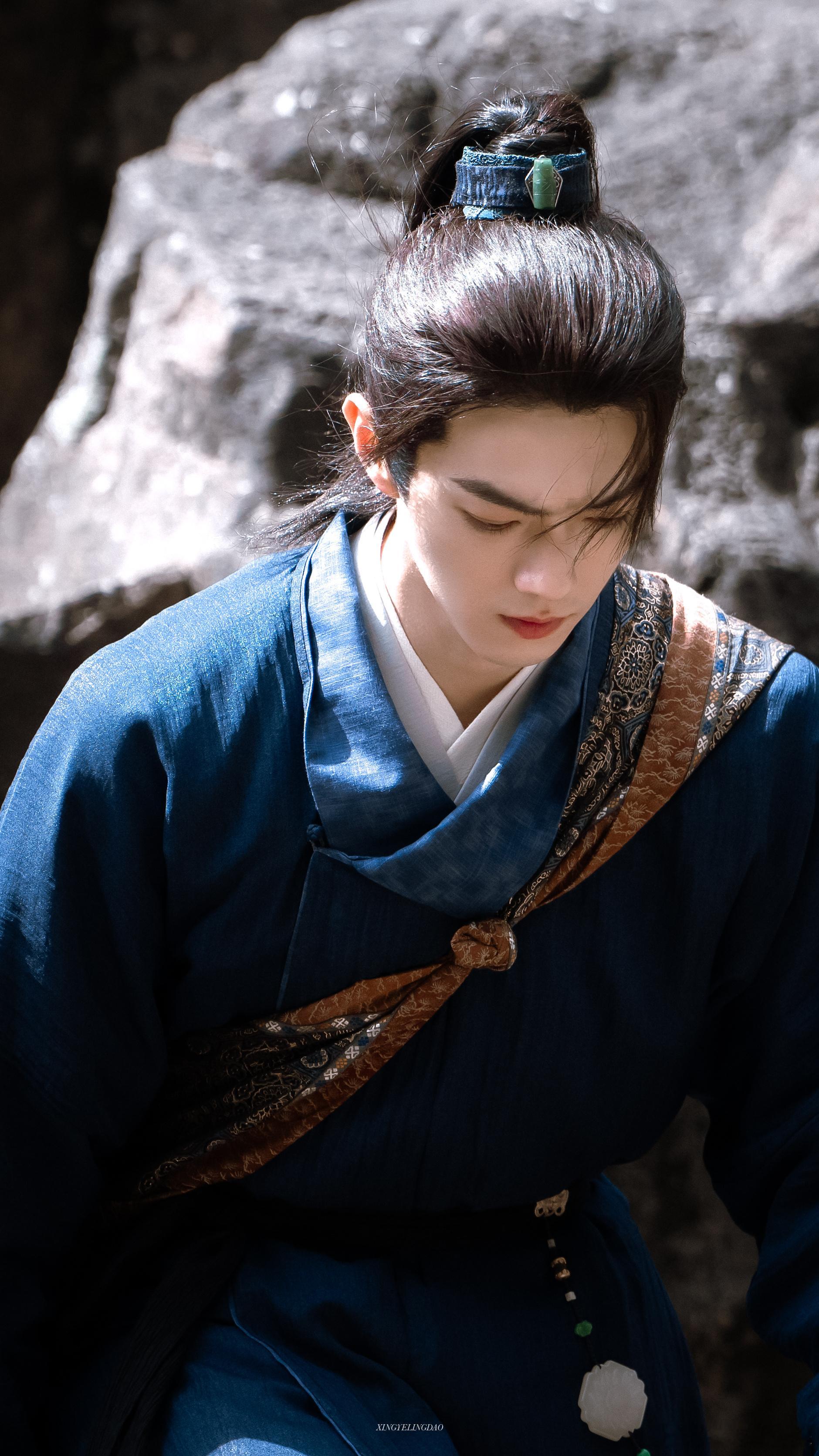 其实我哥哥演技真的还不错，不然哪里来的隔三差五被人怀念的富察傅恒和顾燕帧时期。连