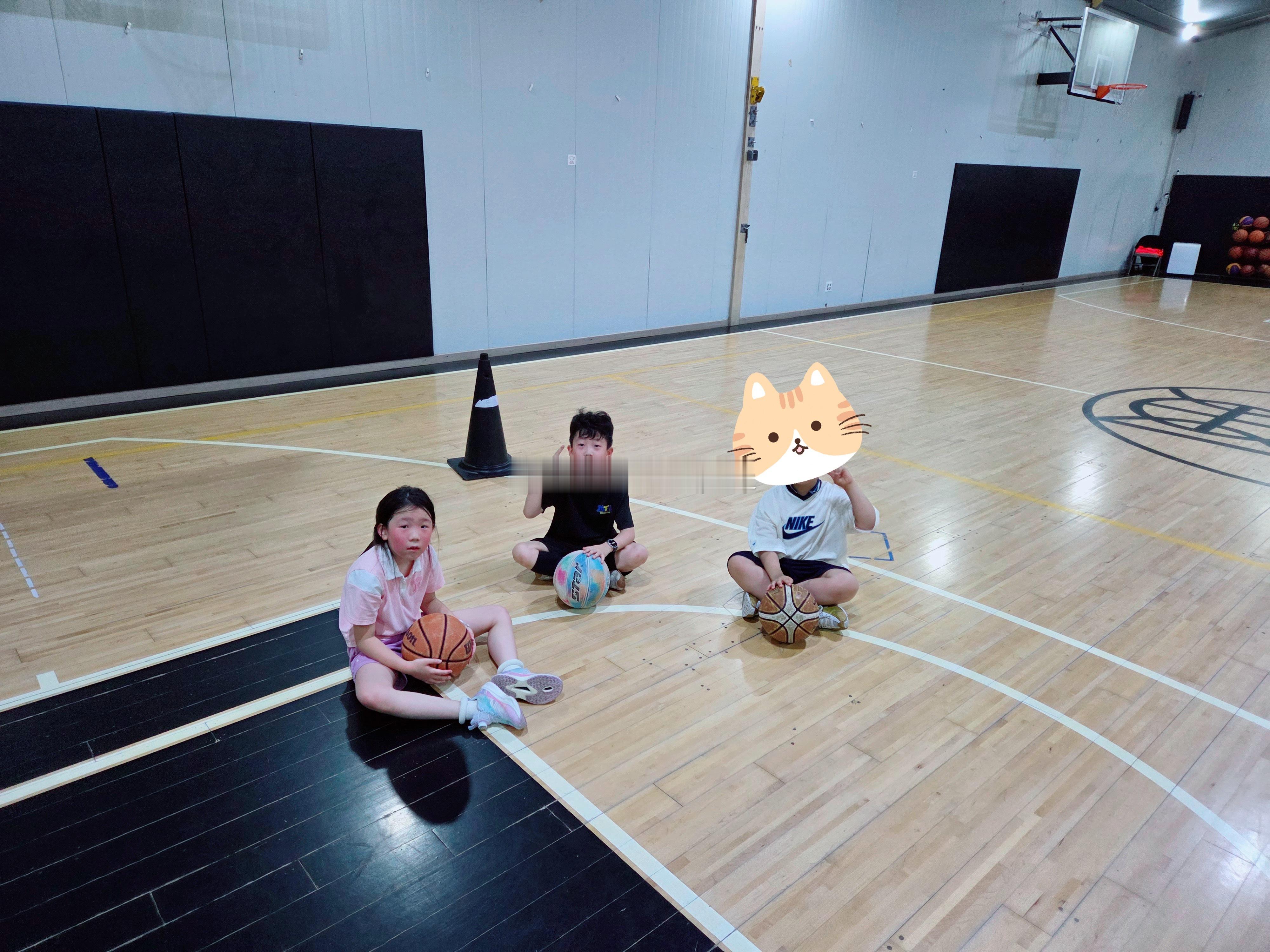 冒个泡 看看这个🐒屁股是谁