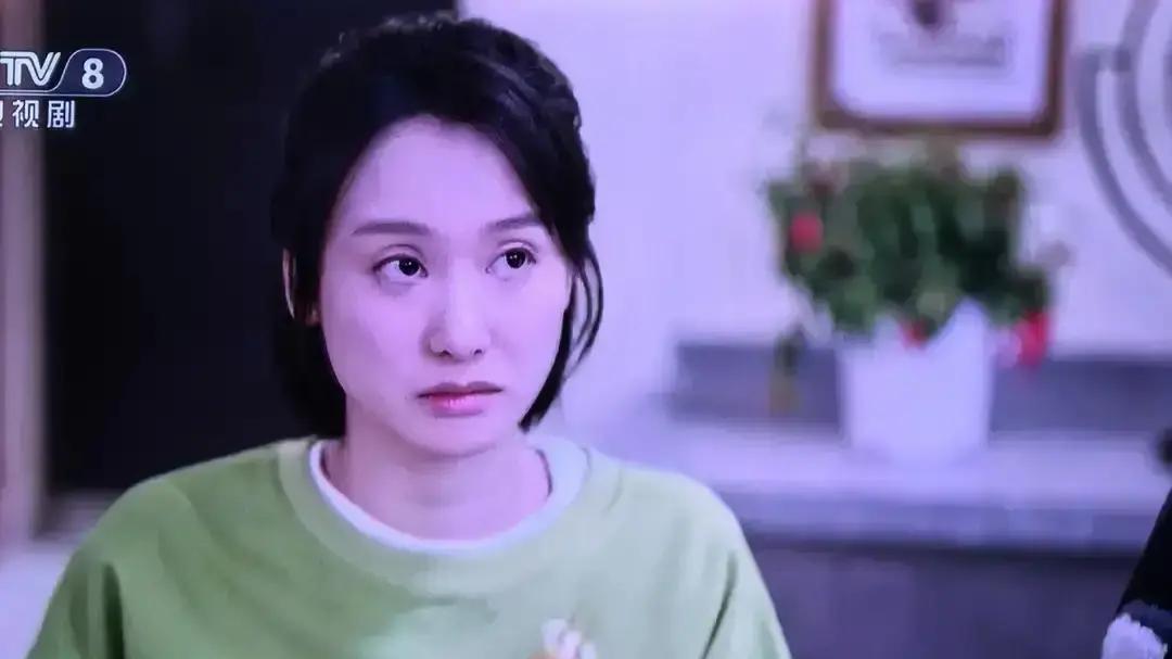 82%的人因性格被职场卡脖子，李沐晴演的沈晶就是最新例子，六月刚播完，观众把弹幕