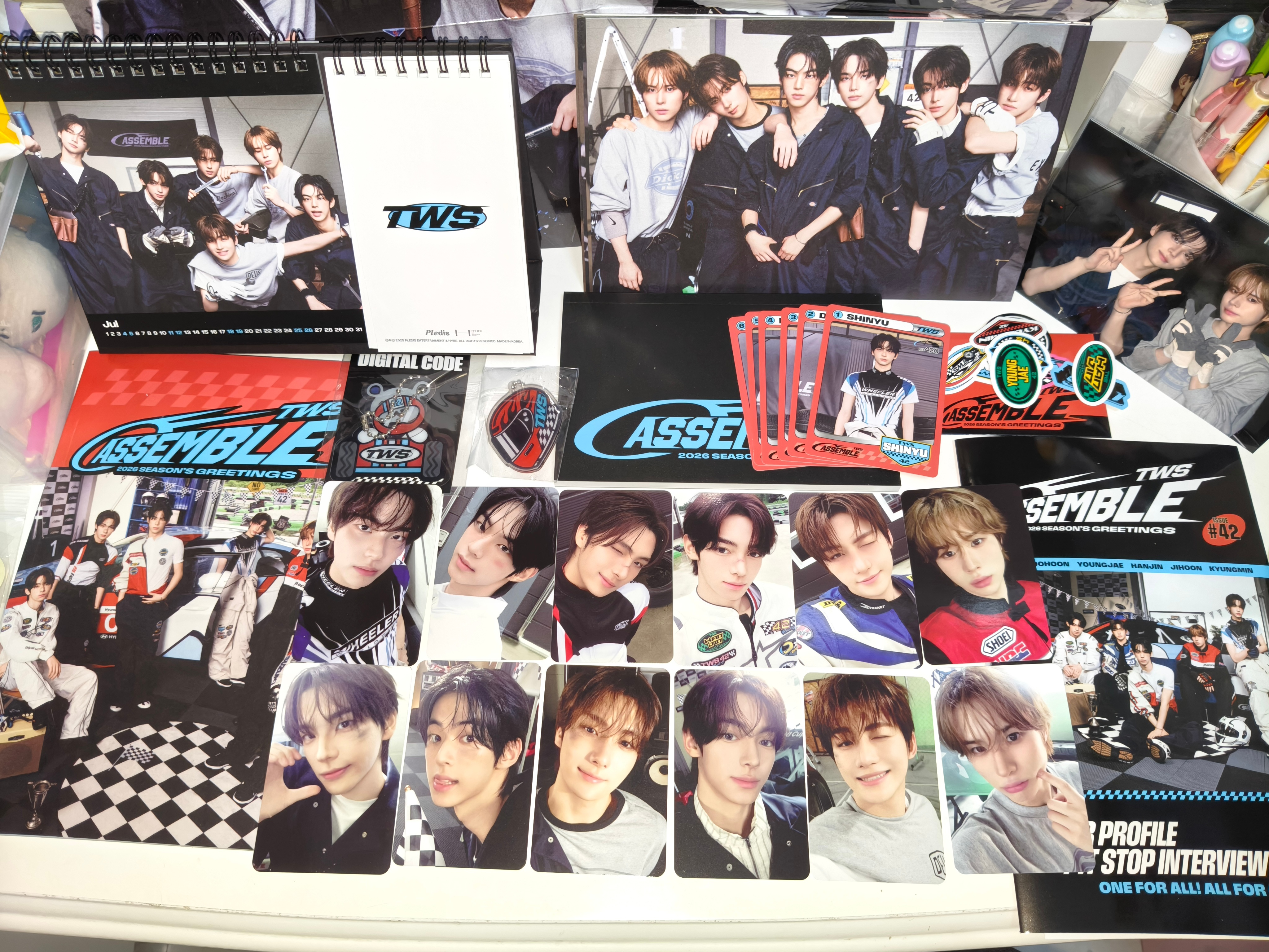 其实是昨天拆的 没我想象中的好看 