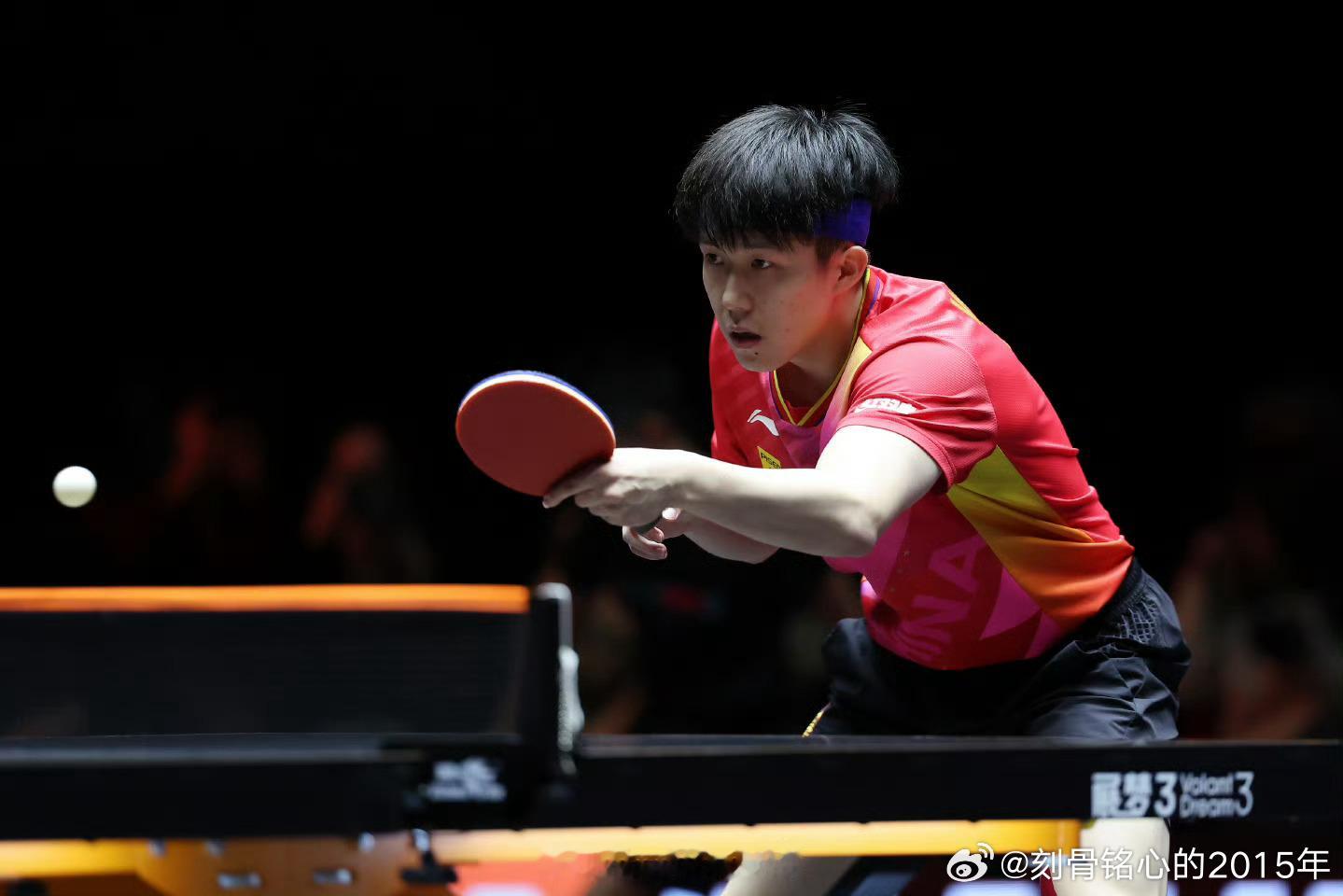 王楚钦vs冯耀恩 王楚钦比赛加油[给力][给力][给力] 