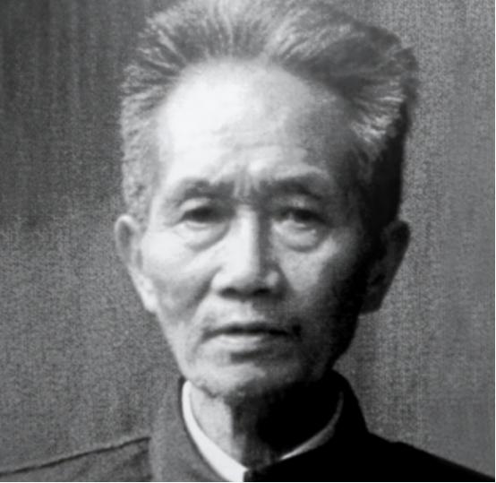 1950年，开国上将杨勇收到一封来信：“我还活着，能不能给我安排个工作？”杨勇看