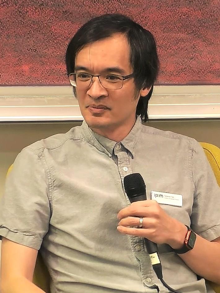 AI没有颠覆数学界，它只是给学术界招来了连错别字都懒得改的实习生。

当硅谷巨头