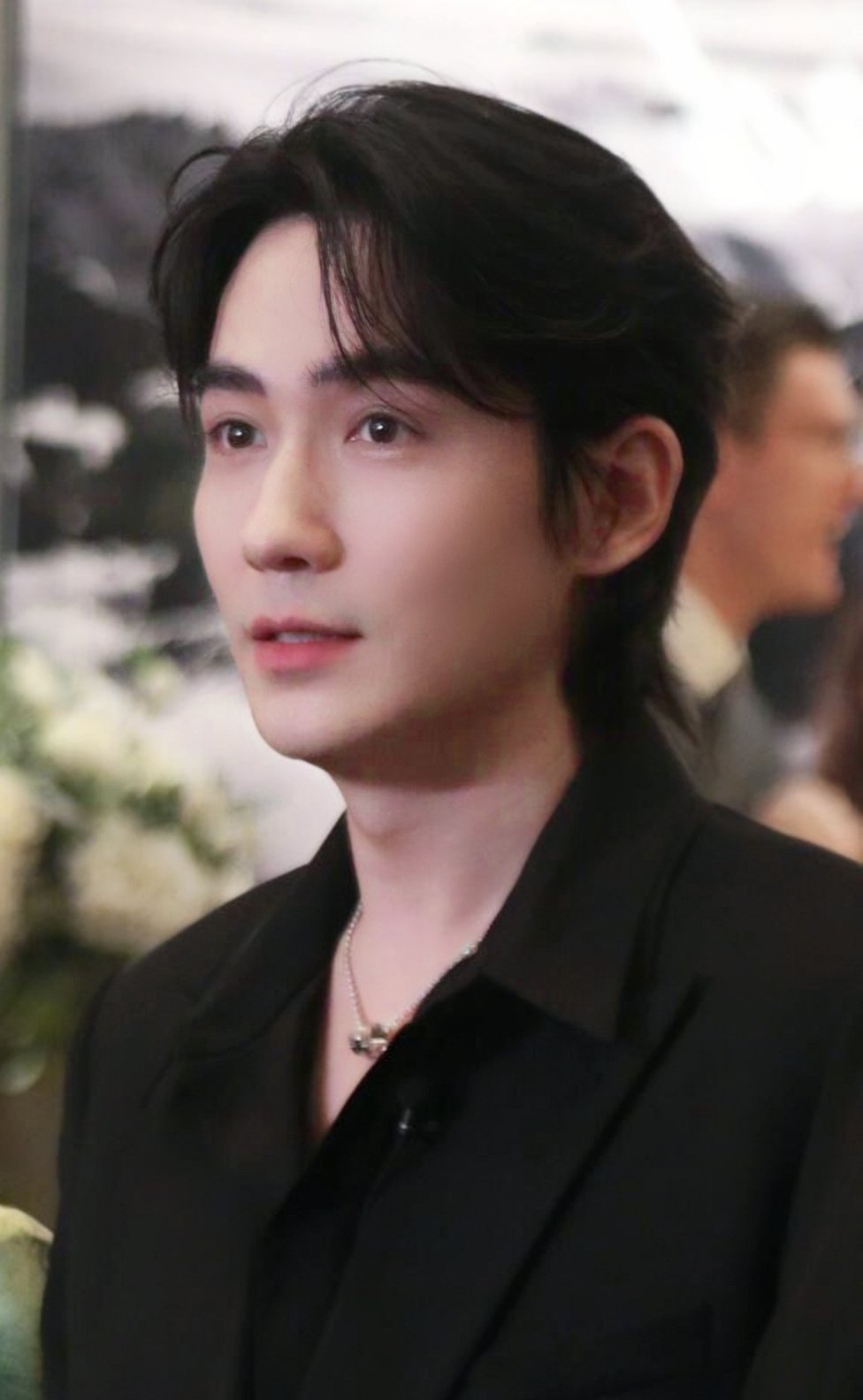 怼脸，放大的美貌朱一龙