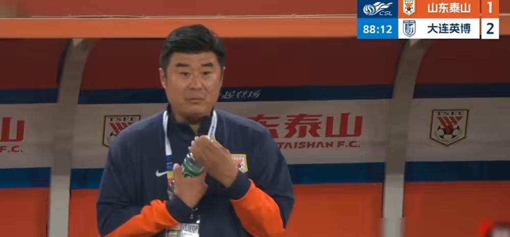 从上海申花3：2逆转天津津门虎看山东泰山的几点不足。今晚上海申花着实不易，在特谢