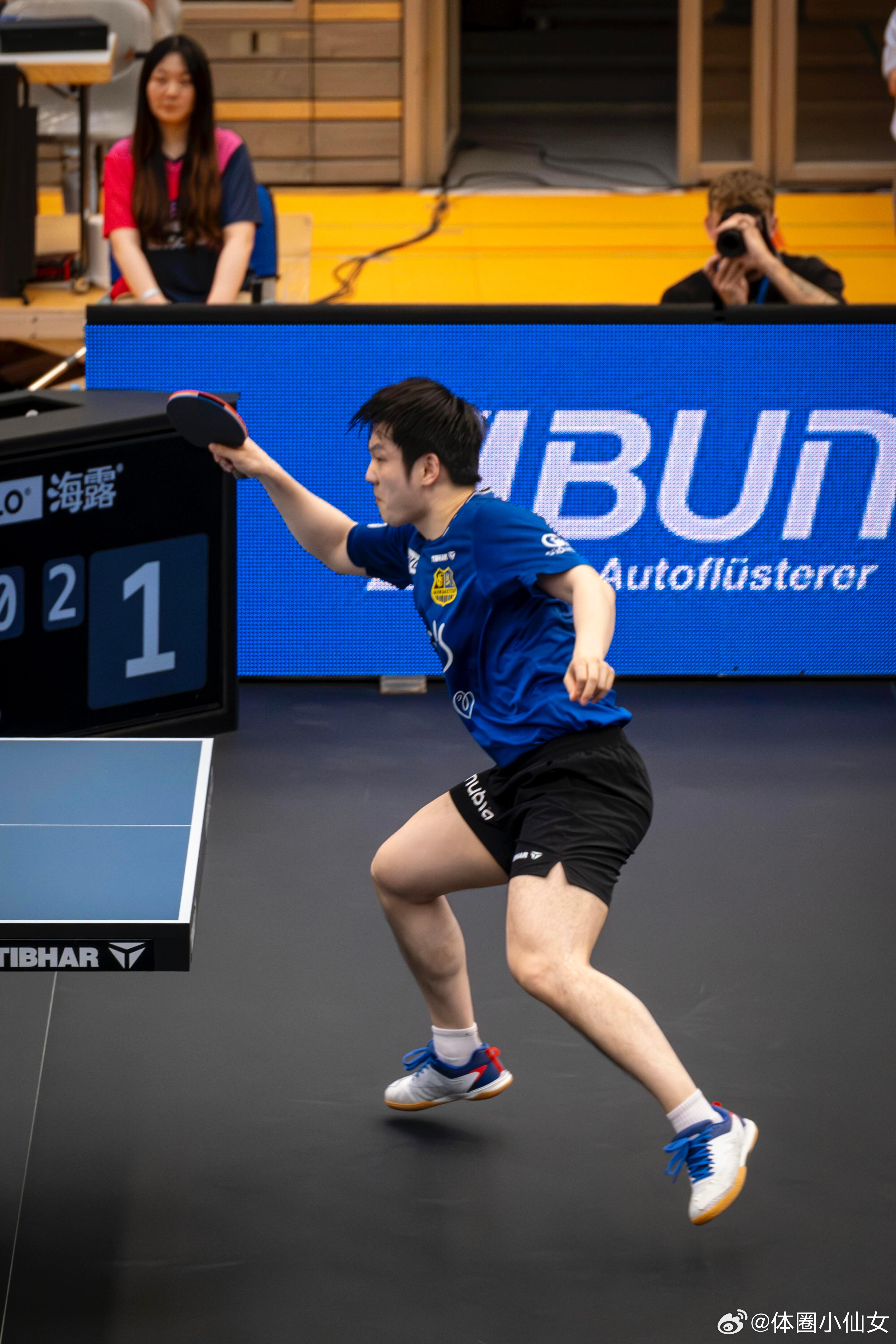 专注打球的东哥！这一组拍得太好了！ 