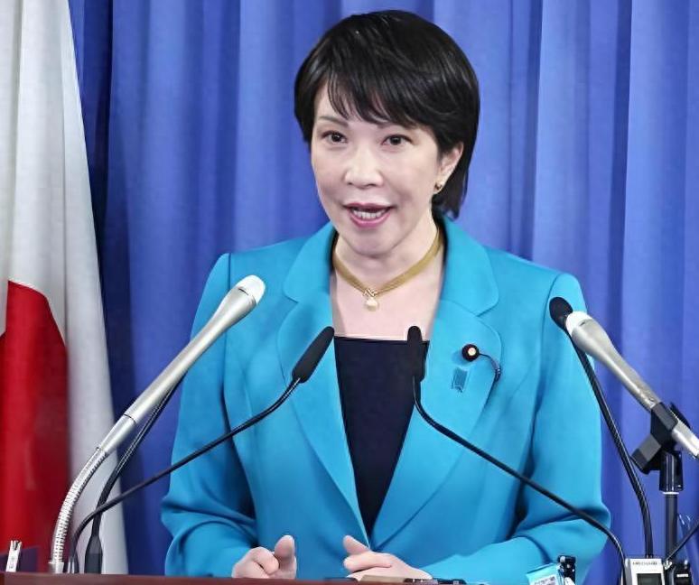 日本这次是真疯了，要跟俄罗斯决裂！10月6日，内阁同一时间敲定两件事：对俄追加制