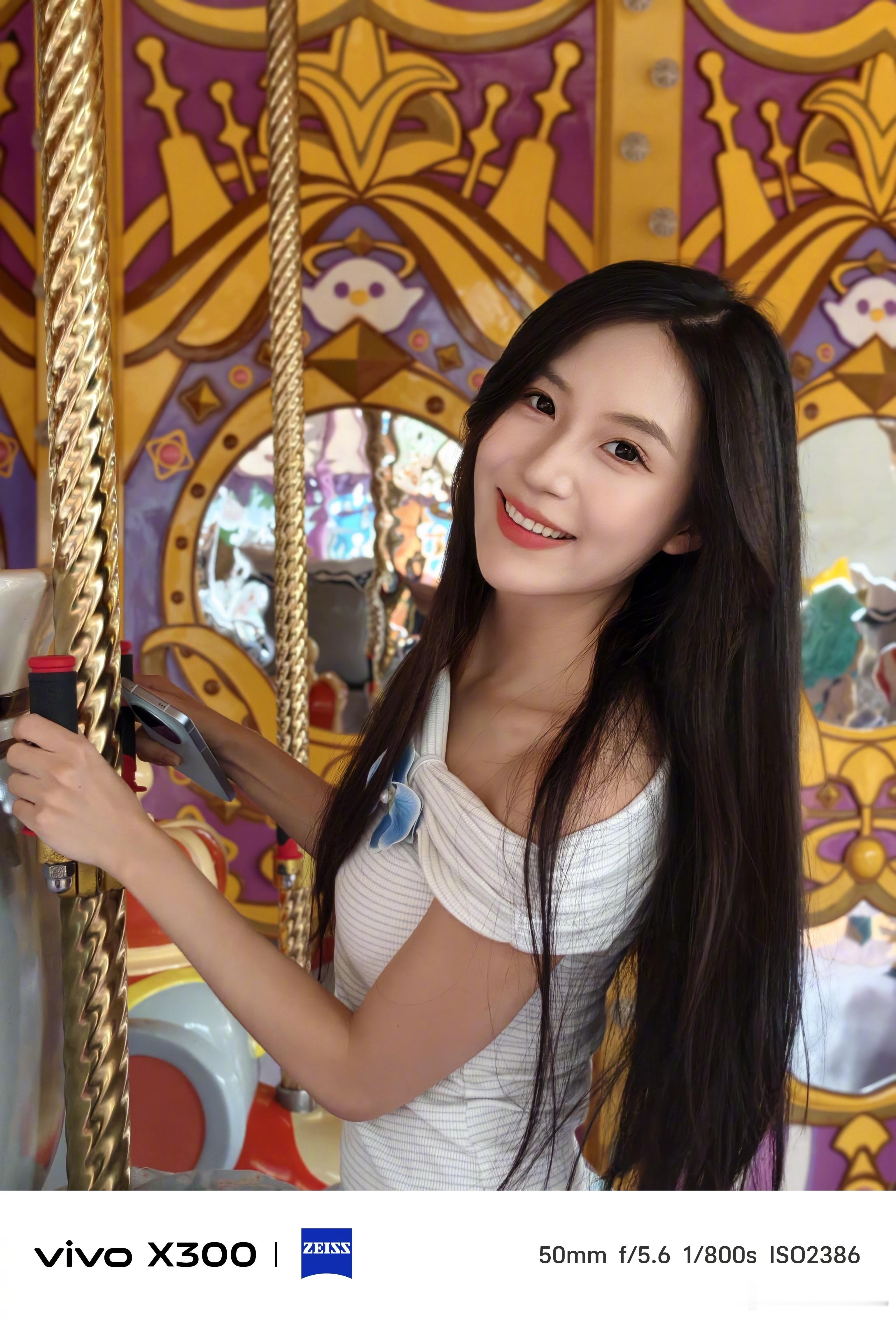 你们要看的尾姐来了[桃里桃气][桃里桃气] ​​​