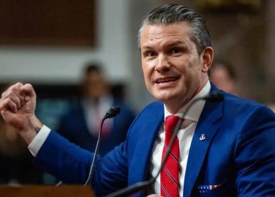 准备硬闯了，7个国家宣布“保证霍尔木兹海峡通畅”
就在美国与北约陷入争执之际，3