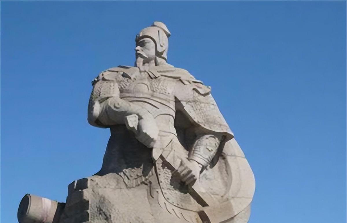 袁崇焕家族守墓三百九十年不辍，如今第十八代仍在坚守，已传承三百九十二年
1794