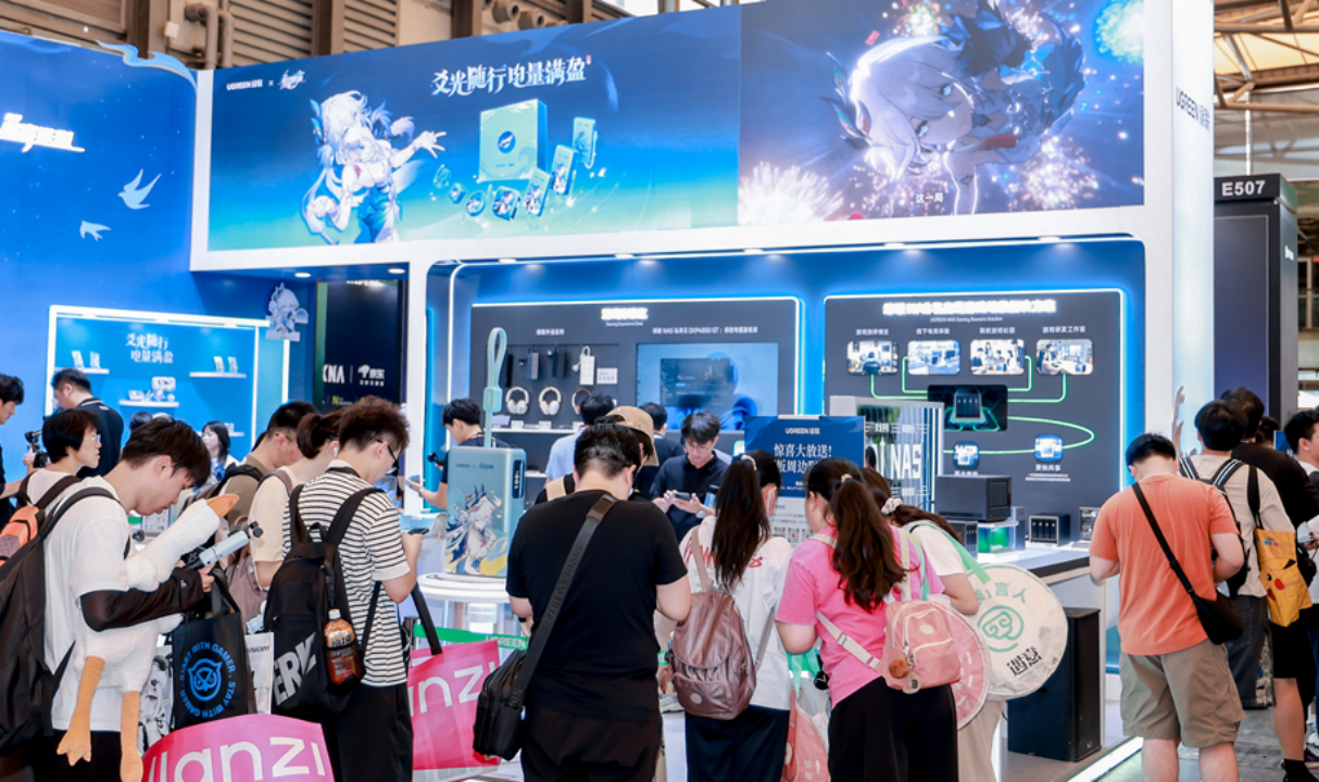 BW之后，又来Chinajoy玩了。之前参加BW展会时，美图、直播、游戏截图堆成