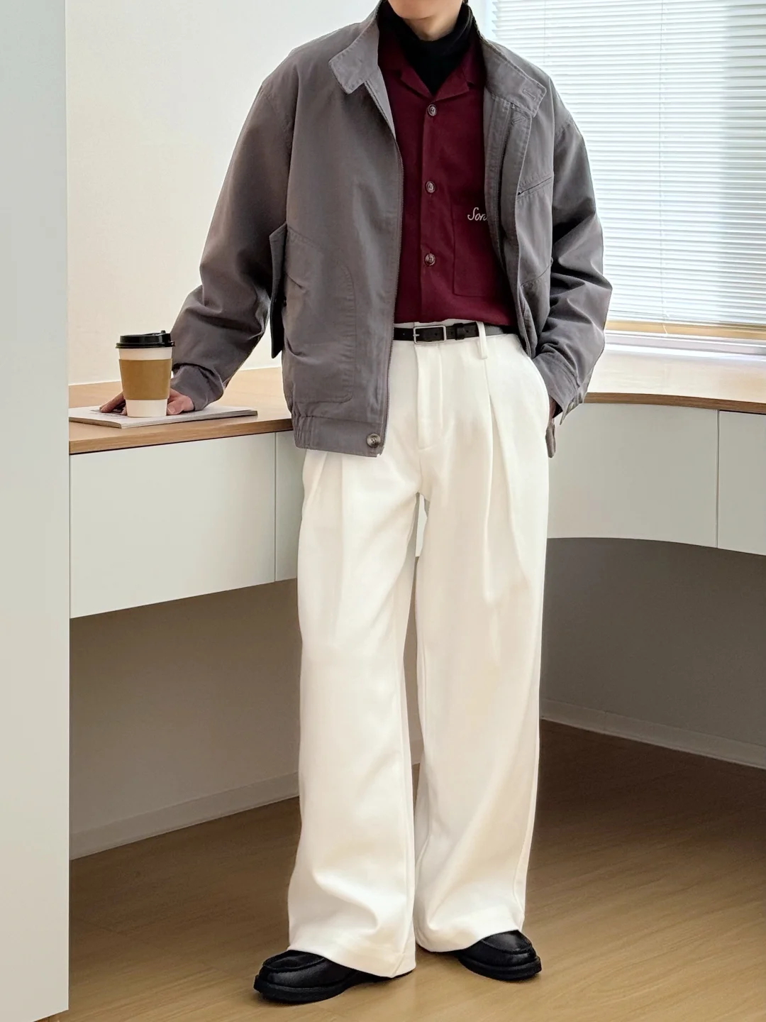 建模不够，穿搭来凑｜简约复古叠穿clean fit