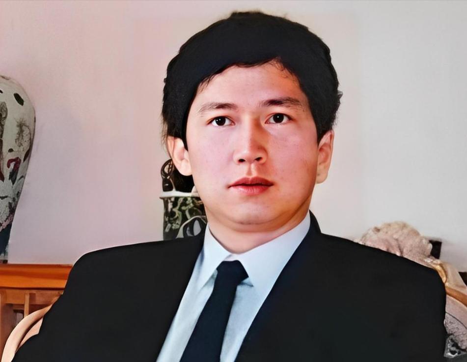 李春平到底是什么人？这事儿到现在都说不清。当年承德外八庙260件文物失窃，这可不