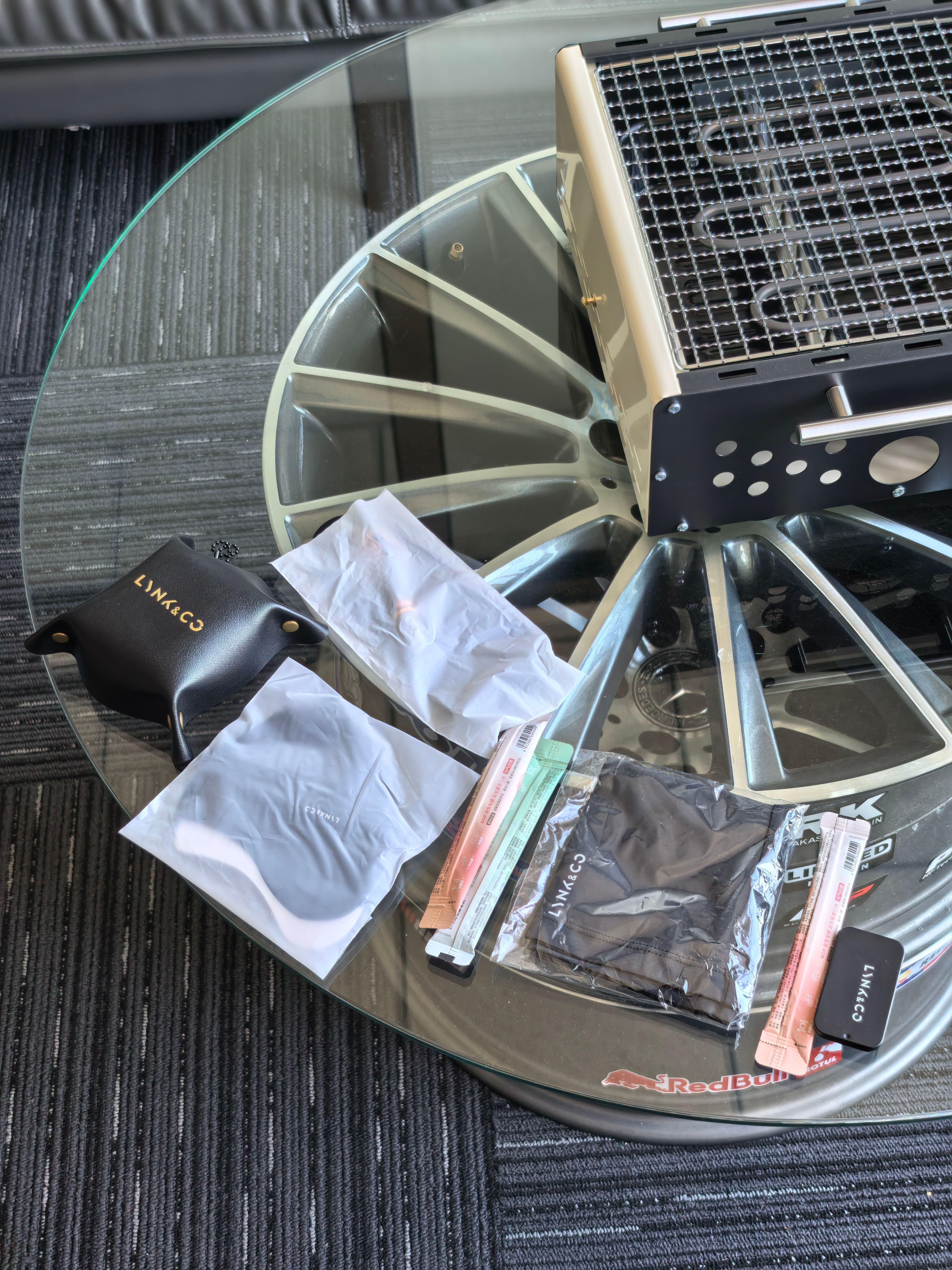 一套领克洗漱包还有些零零碎碎的小物品感兴趣抽了吧，评论 👍 大连  抽奖详情