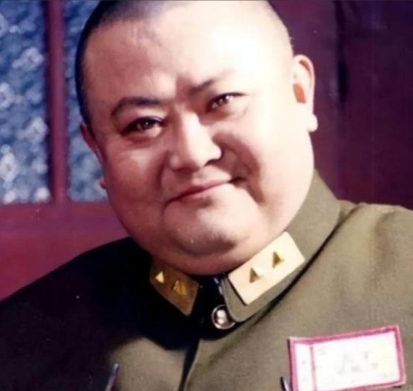 解放后，川军名将范绍增将七个妻子叫到身边，对她们说道 “现在实行一夫一妻了，你们