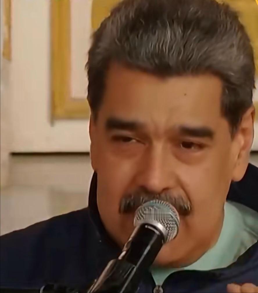 美政府指控马杜罗为恐怖组织头目
外媒消息，美国政府11月24日将委内瑞拉“太阳卡