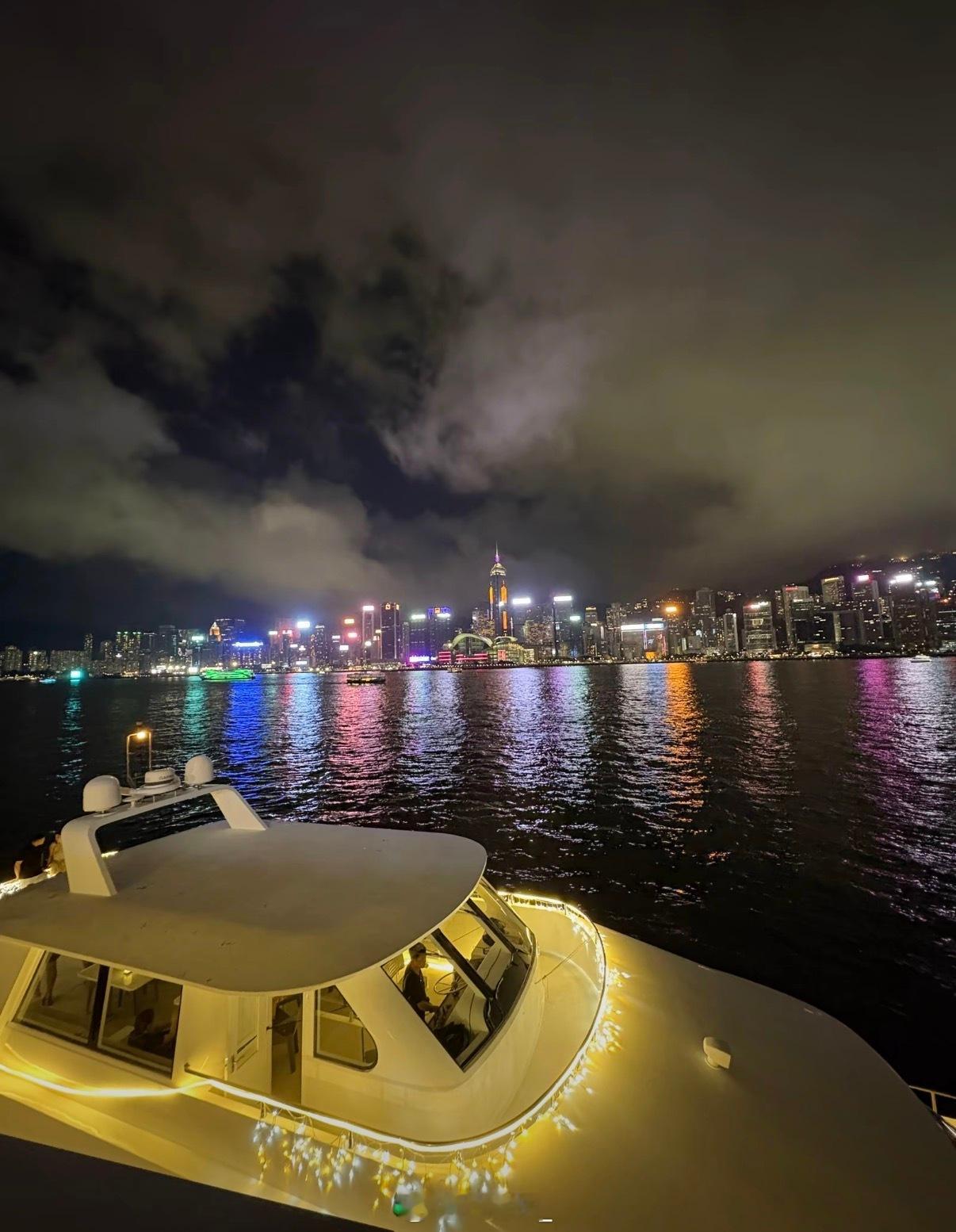 总要吹一吹维港的晚风 香港·维多利亚港