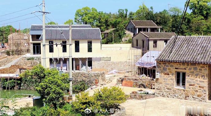 玉环数字游民社区闯出共富新路 【从“留守石屋”到“灵感乌托邦”这个小村把老房子改