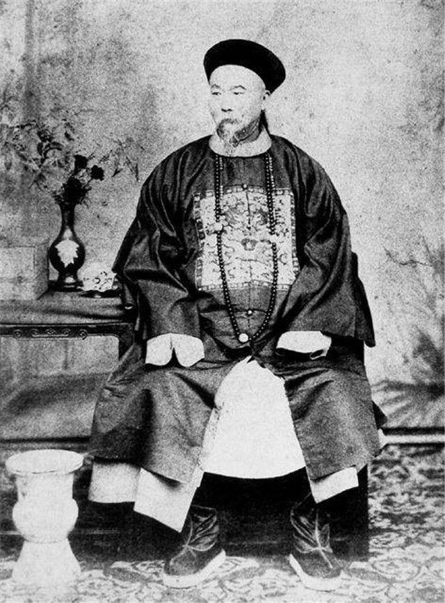 1885年9月5日，收复新疆的晚清重臣左宗棠在福州病逝，享年73岁。这位出身湖南