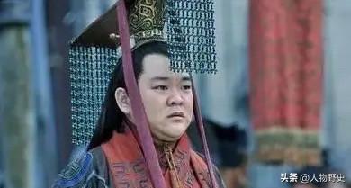 271年，刘禅病死洛阳。司马炎赐了一个字的谥号，满朝文武看完，集体沉默。这个字，