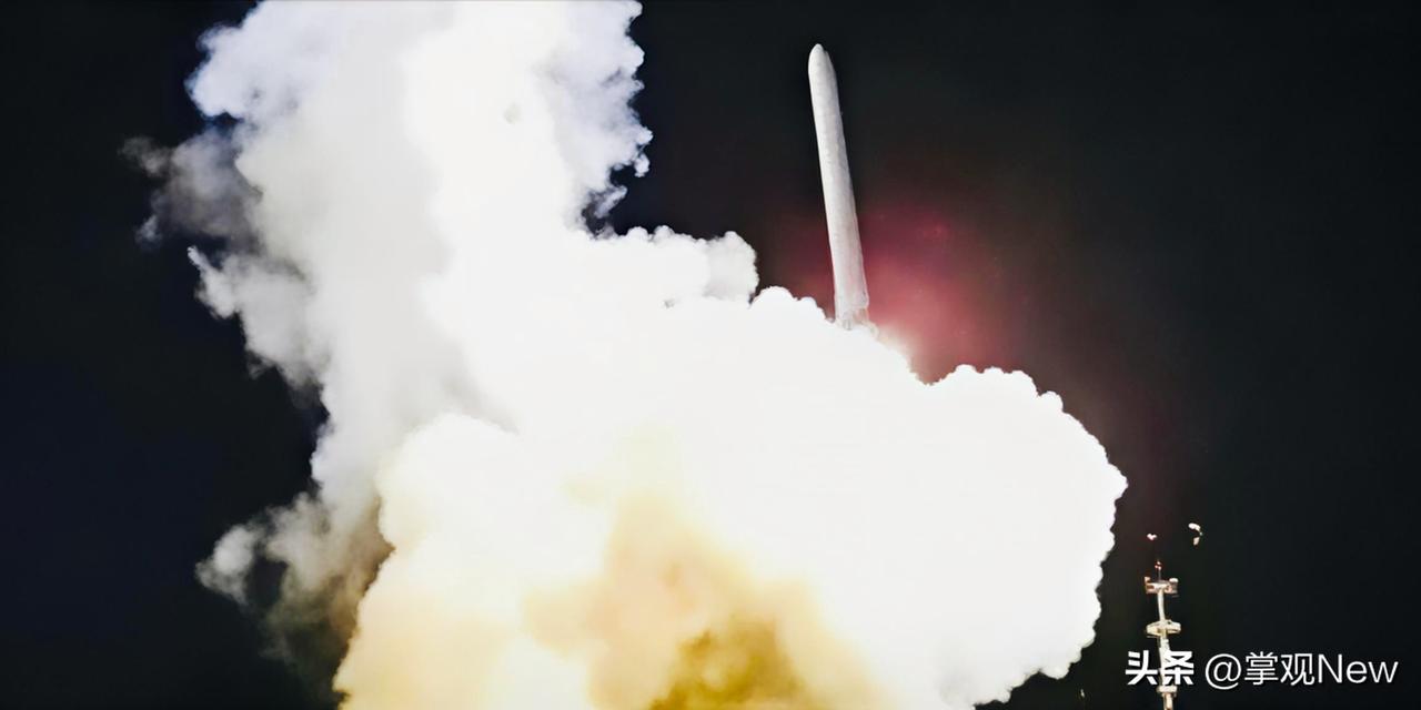 第一枪就是伪命题！
 
为什么要让对方开第1枪，如果日本要是在第一时间内发射上百