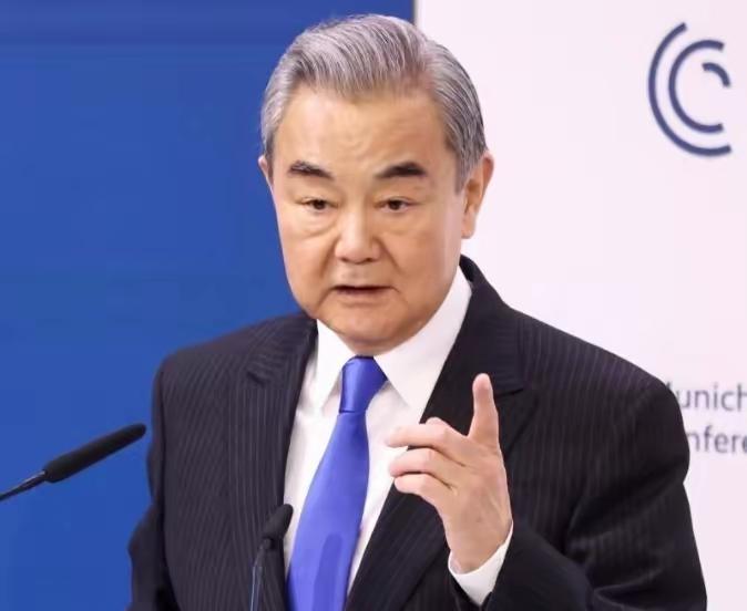 伊朗有救，中国来了！战火笼罩下的伊朗，终于等来最珍贵的和平曙光——中国官宣派遣中