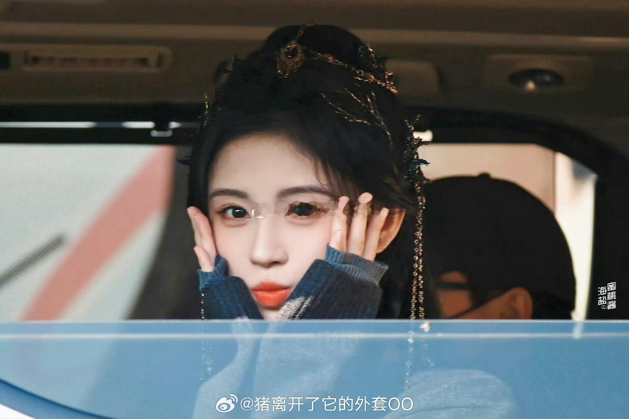 好奇在妆造意见上她和四，谁的话语强权更强 