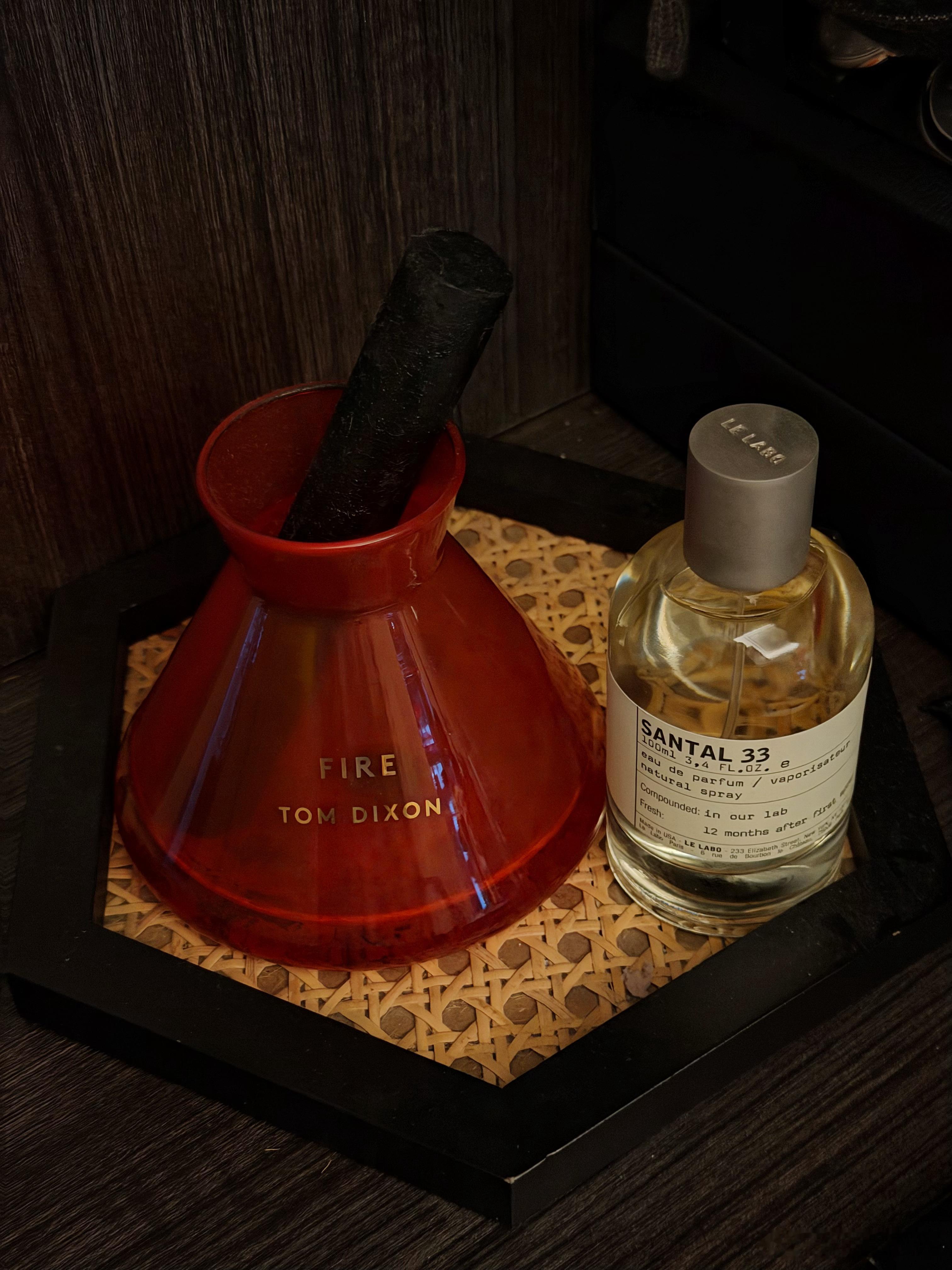 timdixon这个无火香薰买来六年了，还有香味，今天想着要不再买一个。一搜价格