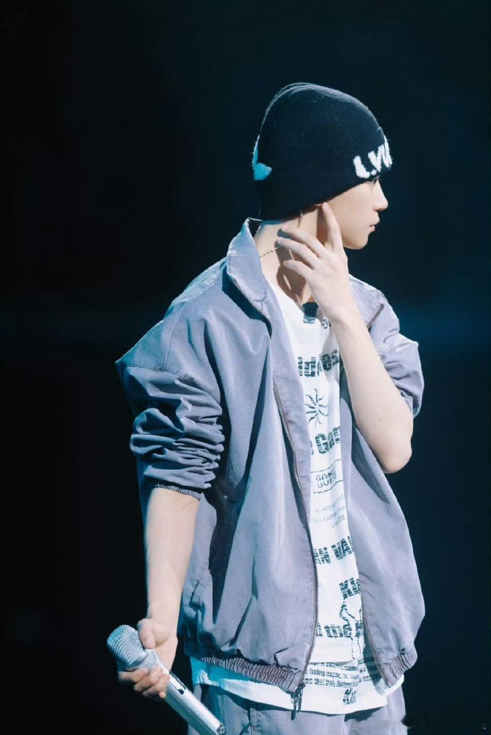 梓渝武汉彩排图梓渝武汉彩排图 