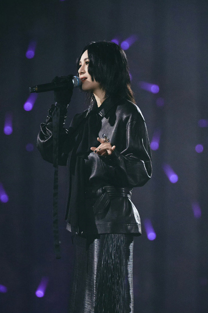 尚雯婕文化工作者有文化的含金量 腹有诗书气自华，尚雯婕完美诠释这句话 