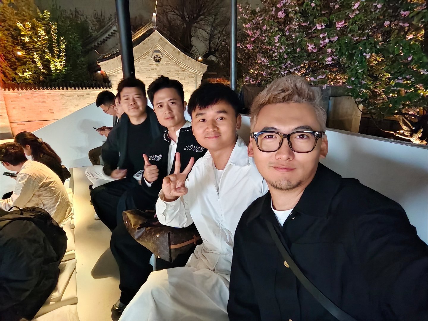 参加活动，cici没来大v聊车 北京·王府井商业街