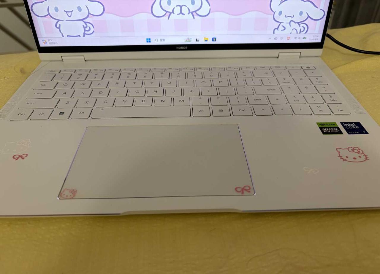可能还是不适合游戏本…
我拿着游戏本利用率太低了……基本上不玩，日常也就是刷刷网