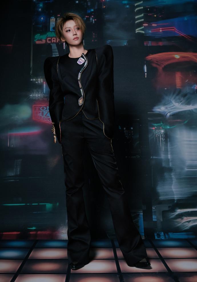 刘雨昕梦回港乐黄金时代刘雨昕演绎港乐经典刘雨昕粤语演绎港乐经典，嗓音自带温度，每